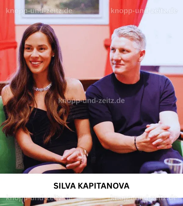 Silva Kapitanova lächelt, während sie in einem Tanzstudio trainiert.